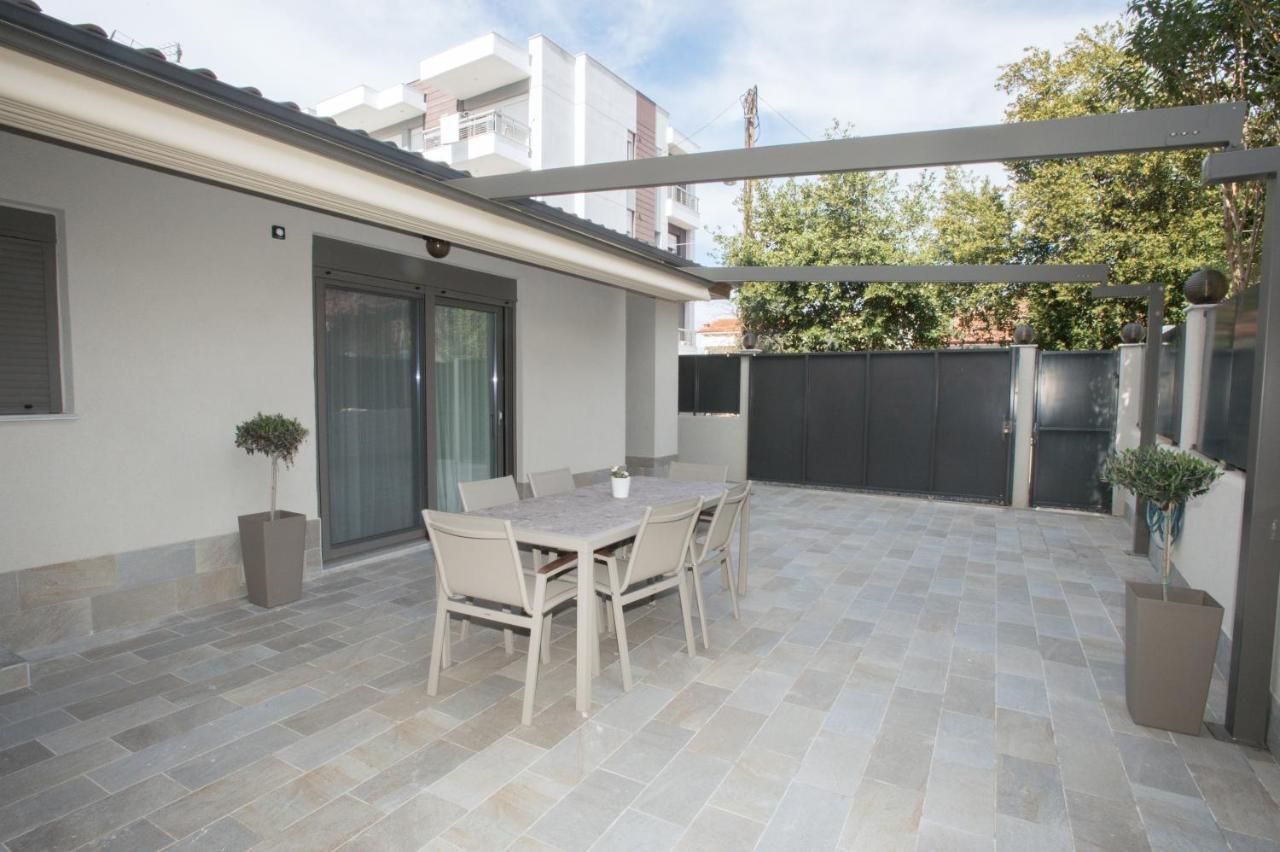 Dolphin Vila Peraía Exterior foto
